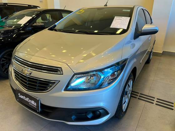 CHEVROLET ONIX 1.4 MPFI LT 8V FLEX 4P MANUAL CHEVROLET ONIX 1.4 MPFI LT 8V FLEX 4P MANUAL